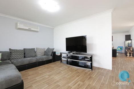 Property photo of 35 Copperback Circle Huntingdale WA 6110