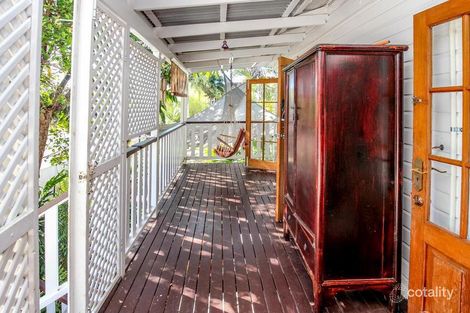 Property photo of 32 Chaplain Avenue Manunda QLD 4870