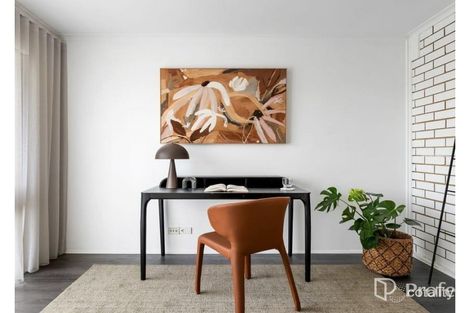 Property photo of 30 Handsworth Crescent Tullamarine VIC 3043