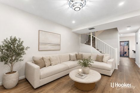 Property photo of 15 Dorcas Glade Schofields NSW 2762