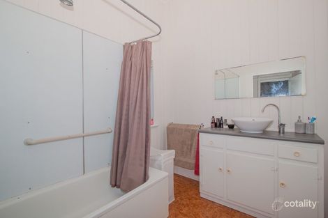 Property photo of 120 Ashby Street Fairfield QLD 4103