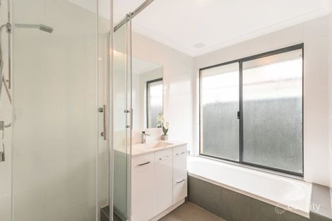 Property photo of 37 Bruce Road Wattle Grove WA 6107