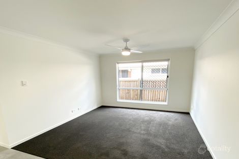 Property photo of 3 Selwyn Avenue Park Ridge QLD 4125