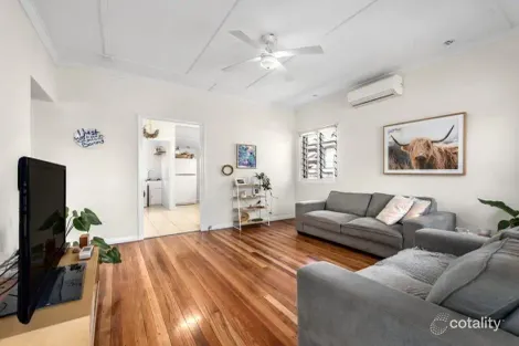Property photo of 77 Gatling Road Cannon Hill QLD 4170
