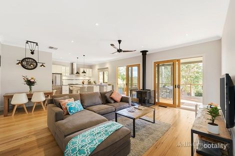 Property photo of 14 Hall Road Warrandyte South VIC 3134