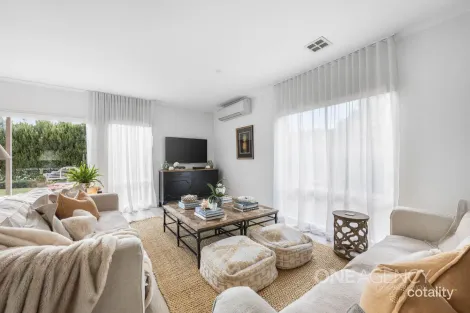 Property photo of 7 Seagull Place Sunbury VIC 3429