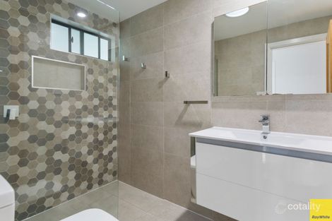 Property photo of 43 Bradman Avenue Warilla NSW 2528