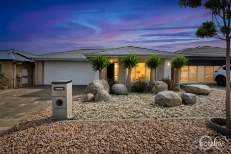 30 Adel Cct, Huntfield Heights, SA 5163