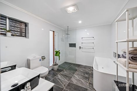 Property photo of 10 Devon Road Alexandra Hills QLD 4161