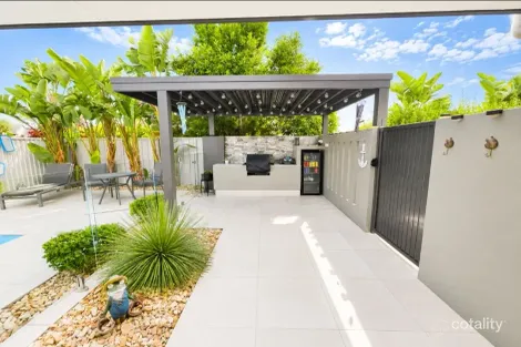 Property photo of 4 Barramundi Drive Burrum Heads QLD 4659