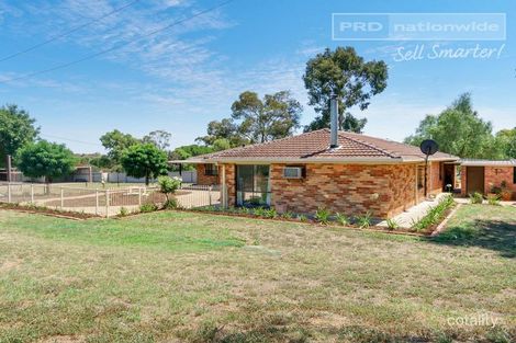 Property photo of 6 Gregadoo Road Lake Albert NSW 2650