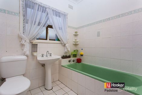 Property photo of 74 Doyle Road Revesby NSW 2212