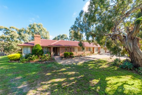 575 Racecourse Rd, Sunbury, VIC 3429