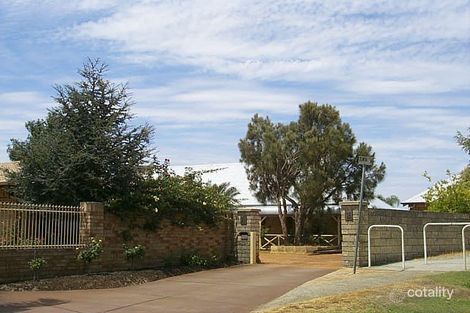 18 Mellor Ct, Leeming, WA 6149