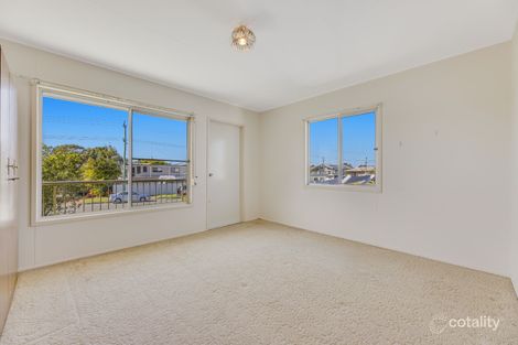 Property photo of 32 Anning Avenue Golden Beach QLD 4551