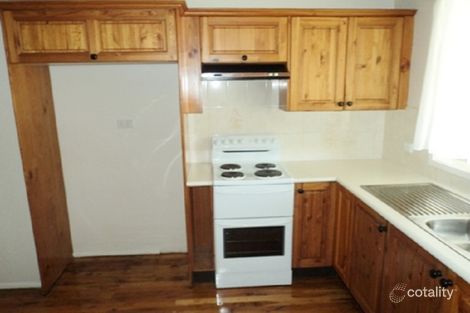 Property photo of 9 Lewin Crescent Bradbury NSW 2560