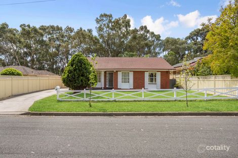 Property photo of 19 Lynn Place Hackham SA 5163