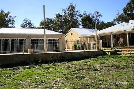 Property photo of 78 Crest Side Close Gidgegannup WA 6083
