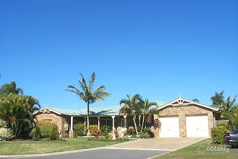 6 Bluefin Ct, Sandstone Point, QLD 4511