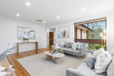 Property photo of 6 The Pass Croydon VIC 3136