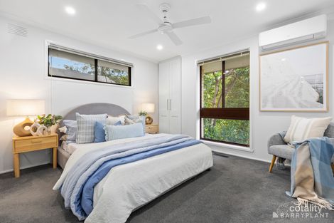 Property photo of 6 The Pass Croydon VIC 3136