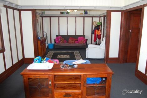 Property photo of 40 Furness Crescent Warwick QLD 4370