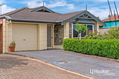 Property photo of 27 Magnolia Crescent Craigmore SA 5114