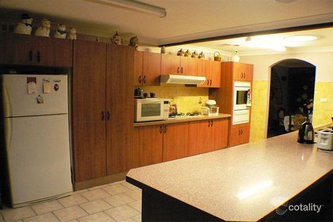 Property photo of 2 Mimosa Close St Clair NSW 2759
