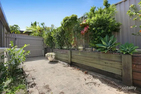 Property photo of 12/172 Barrier Reef Drive Mermaid Waters QLD 4218