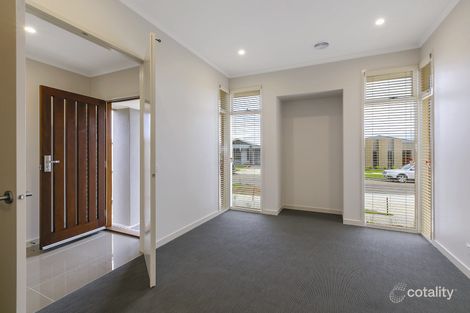 Property photo of 7 Paramount Parade Alfredton VIC 3350