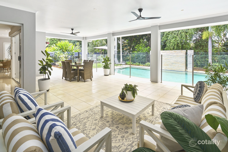 Property photo of 25 Yorston Place Ormiston QLD 4160