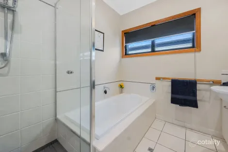 Property photo of 141 Strong Avenue Graceville QLD 4075