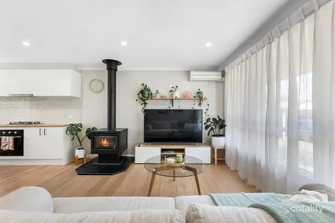 Property photo of 1/18 View Street Croydon VIC 3136