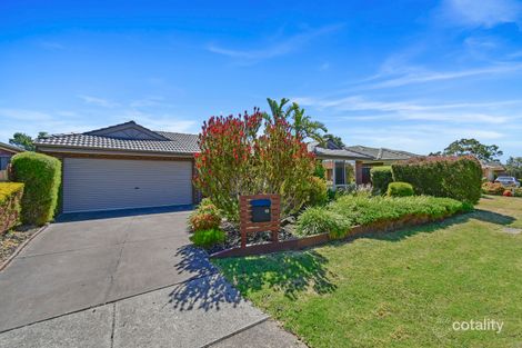 Property photo of 19 Grevillea Place Pakenham VIC 3810