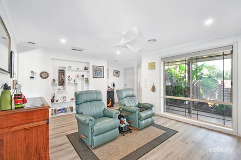 Property photo of 19 Grevillea Place Pakenham VIC 3810