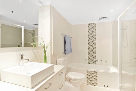 Property photo of 13/5 York Street Sydney NSW 2000