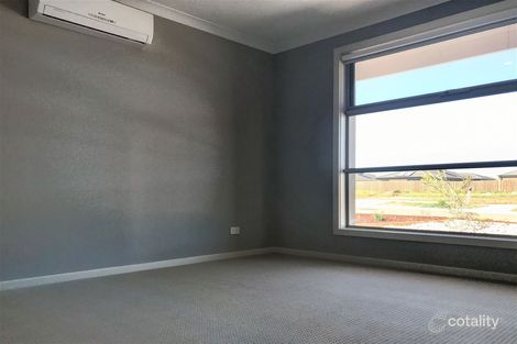 Property photo of 18 Hilda Drive Brookfield VIC 3338