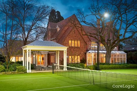 Property photo of 2 Ledbury Court Toorak VIC 3142