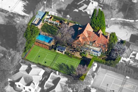 Property photo of 2 Ledbury Court Toorak VIC 3142