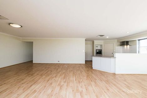 Property photo of 16 Sundowner Meander Banksia Grove WA 6031
