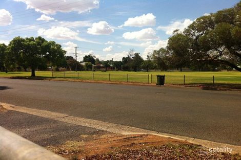 28 Lynch St, Parkes, NSW 2870