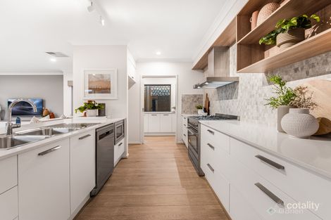 Property photo of 16 Observatory Street Clyde North VIC 3978