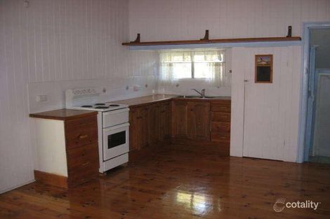 Property photo of 28 High Street Walkervale QLD 4670