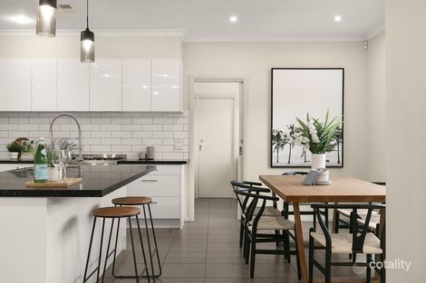 Property photo of 2 Wimpole Crescent Bellfield VIC 3081