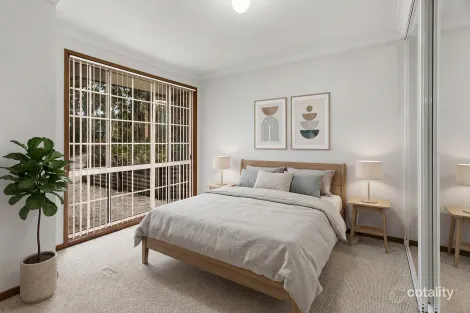 Property photo of 21 Tolson Place Balgownie NSW 2519