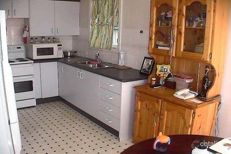 Property photo of 14 Appleton Avenue Lurnea NSW 2170