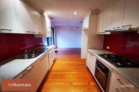 Property photo of 29 Cheviot Avenue Berwick VIC 3806