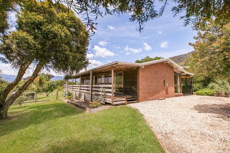 Property photo of 1 Lambert Street Tawonga VIC 3697