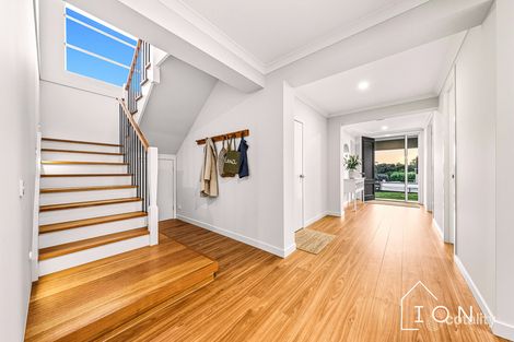 Property photo of 1 Rumble Lane Cranbourne South VIC 3977