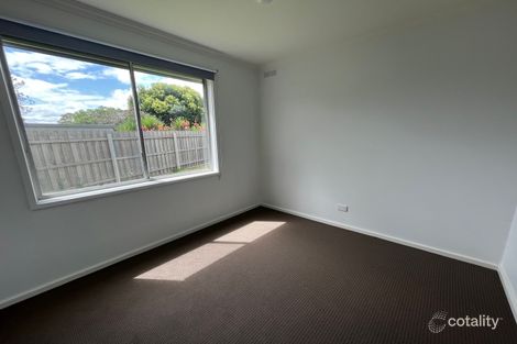 Property photo of 5 Rotary Court Sale VIC 3850